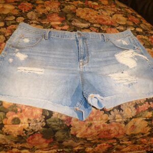 SEXY Mossimo  High Rise Distressed Denim  Boyfriend Midi Shorts sz18/34